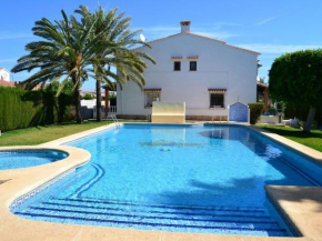 Inviting holiday home in Els Poblets near the sea